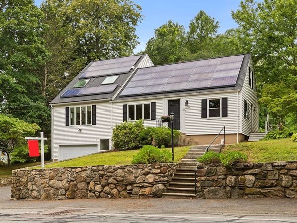 155 Prospect St, Ashland, MA 01721