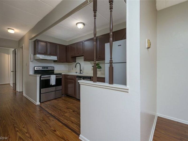 988 S Lincoln Street, Kent, OH 44240 Photo 7