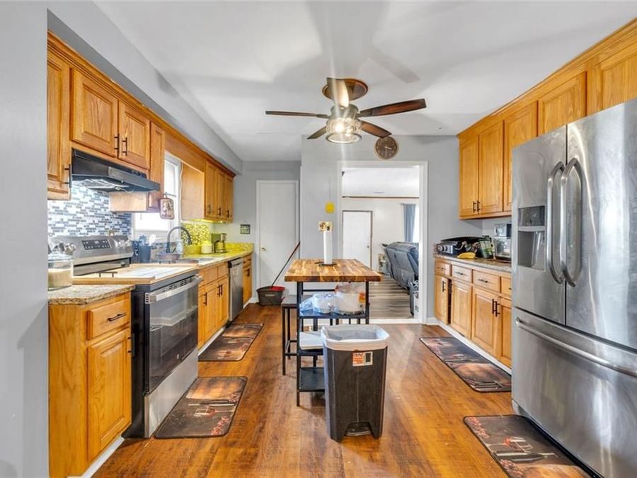 Property Image 8