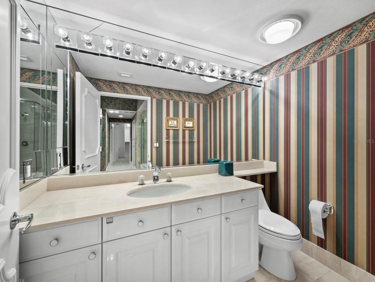 3040 Grand Bay Boulevard, Unit 232, Longboat Key, FL 34228 Photo
