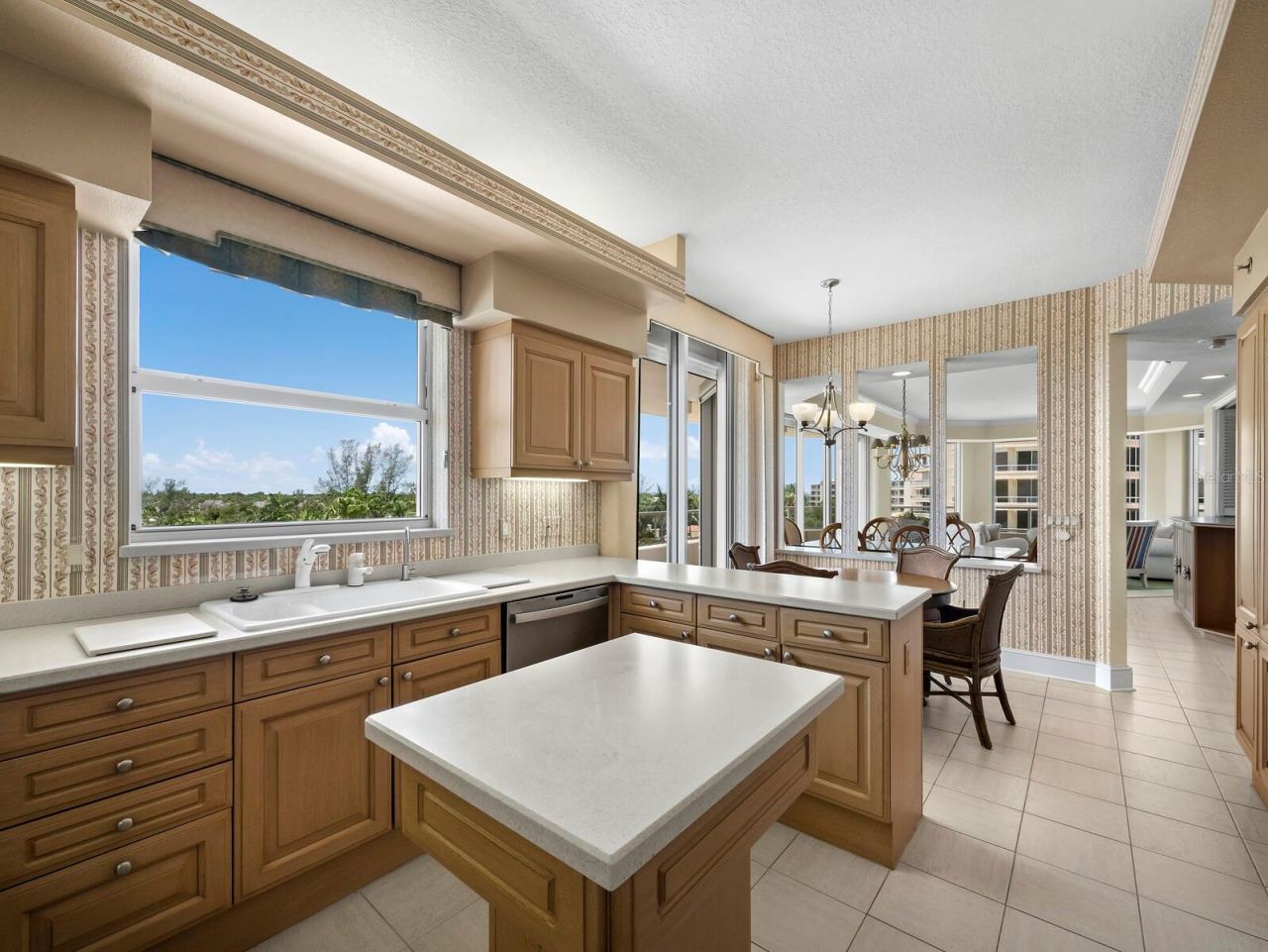 3040 Grand Bay Boulevard, Unit 232, Longboat Key, FL 34228 Photo