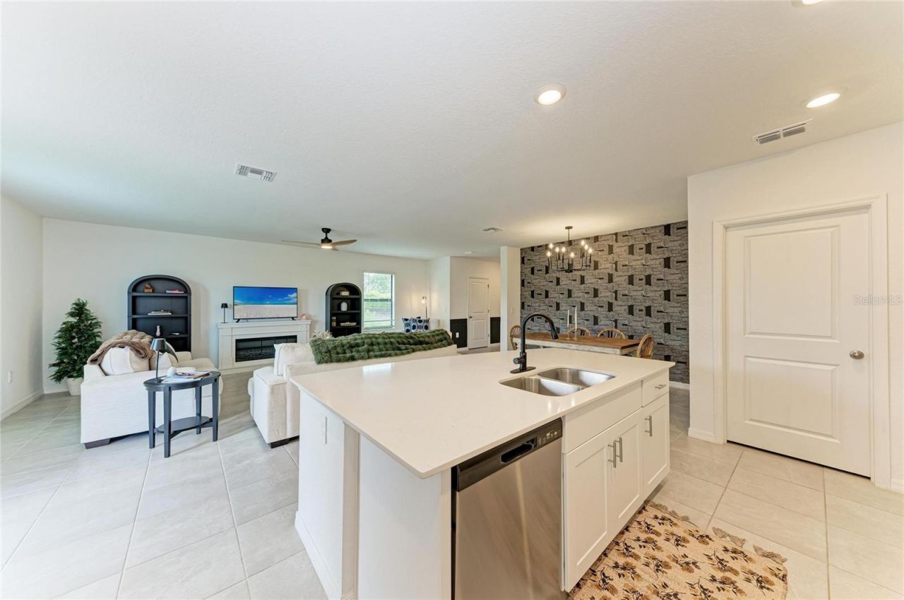 9175 Tequila Sunrise Drive, Sarasota, FL 34241 Photo