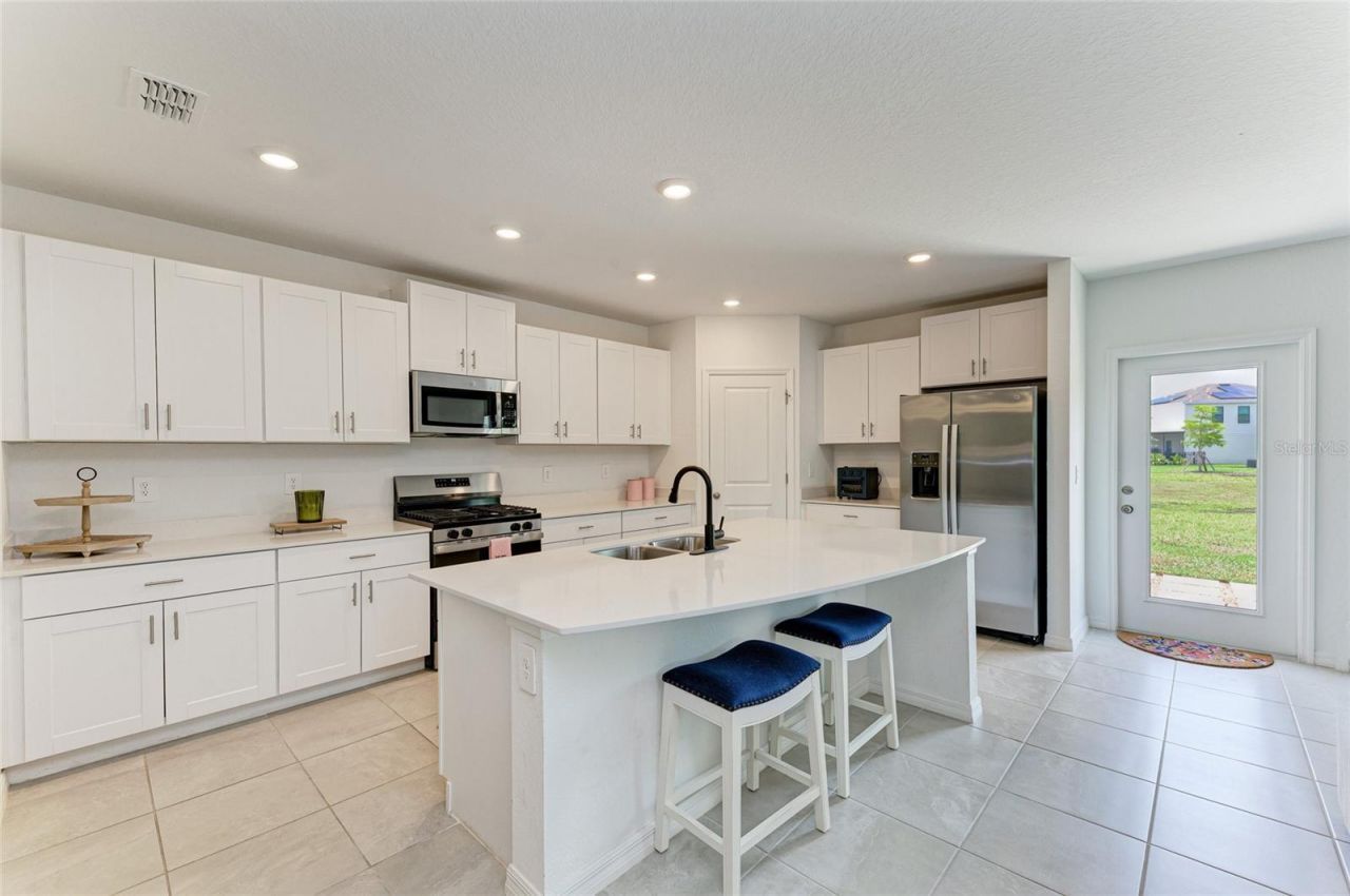 9175 Tequila Sunrise Drive, Sarasota, FL 34241 Photo