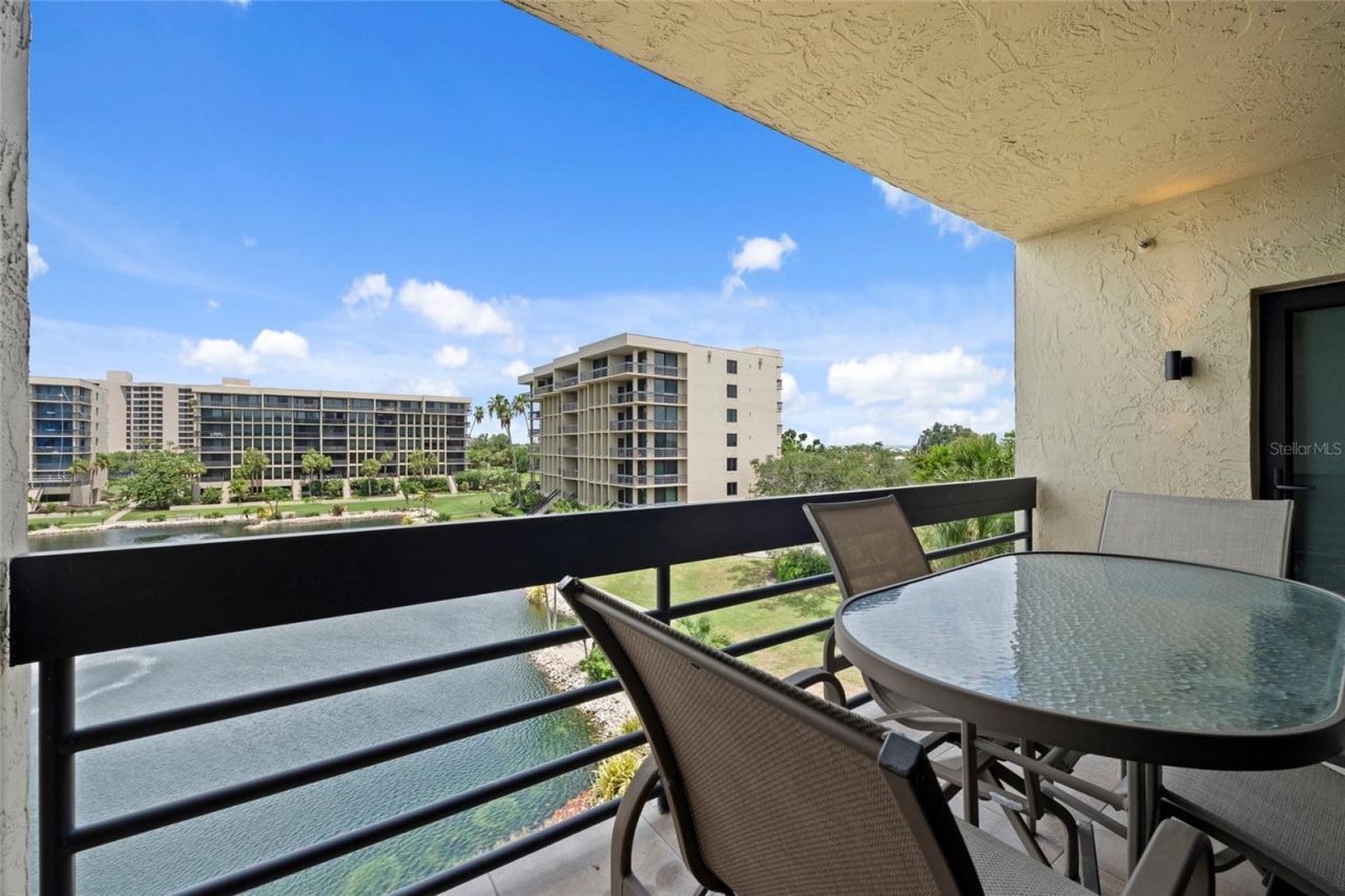 1095 Gulf Of Mexico Drive, Unit 303, Longboat Key, FL 34228 Photo