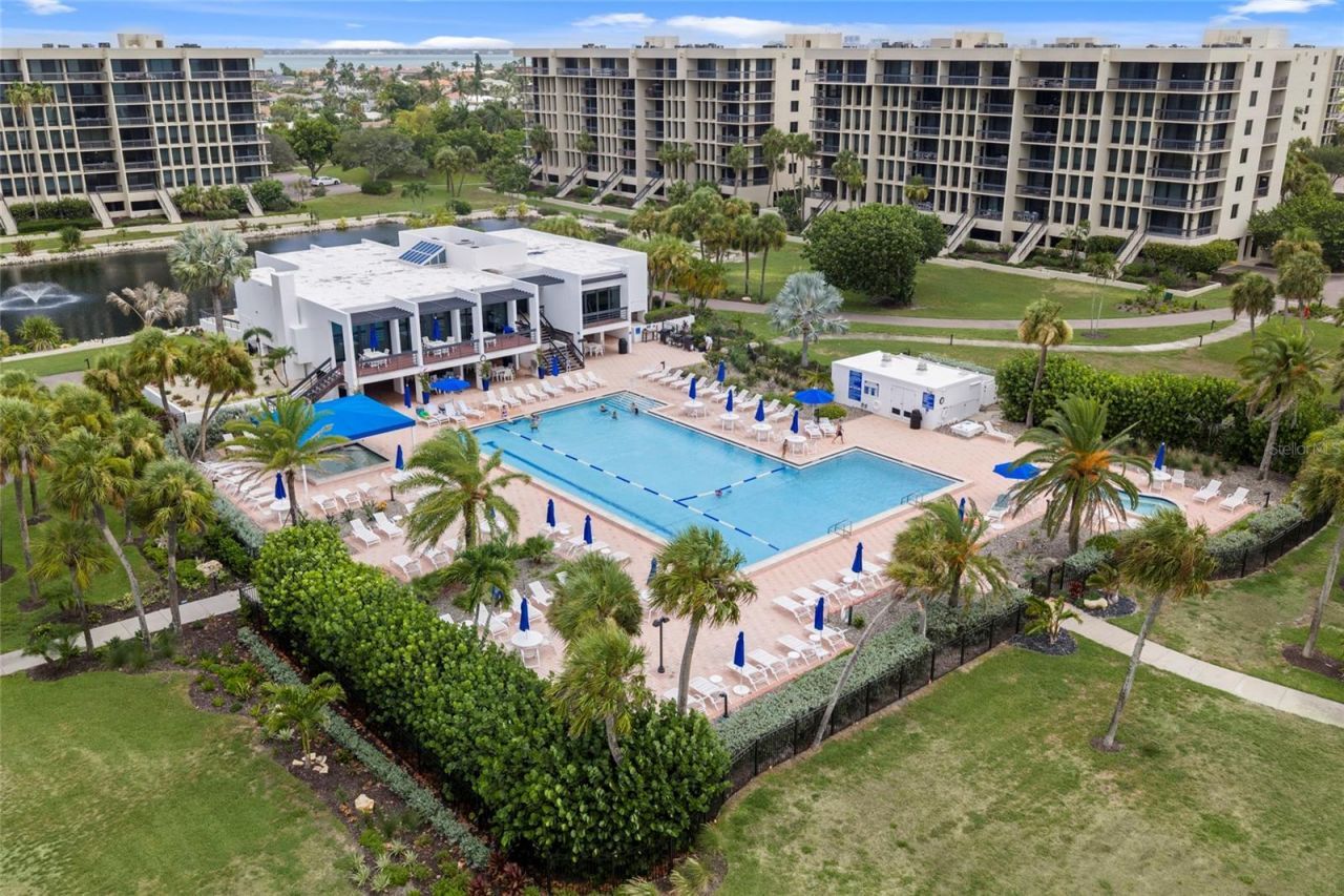 1095 Gulf Of Mexico Drive, Unit 303, Longboat Key, FL 34228 Photo