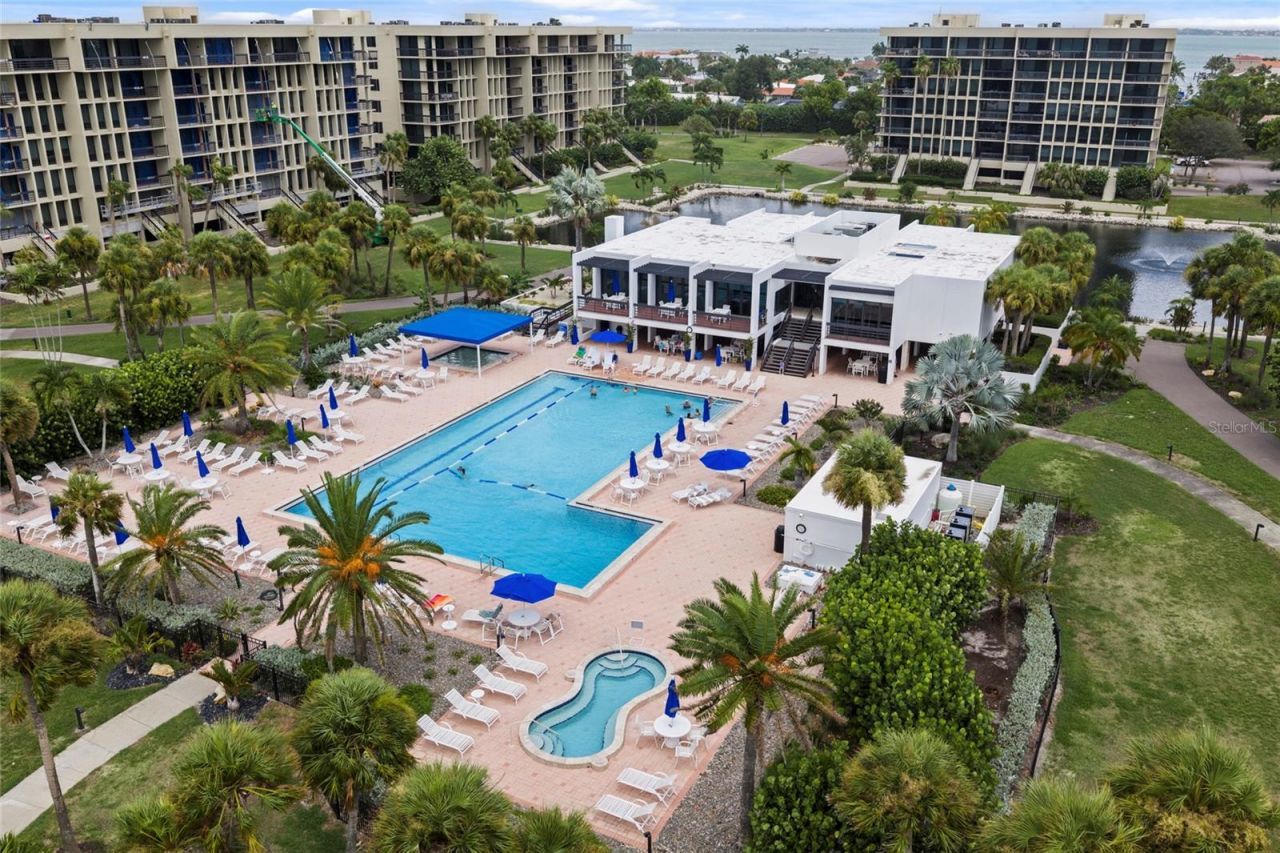 1095 Gulf Of Mexico Drive, Unit 303, Longboat Key, FL 34228 Photo