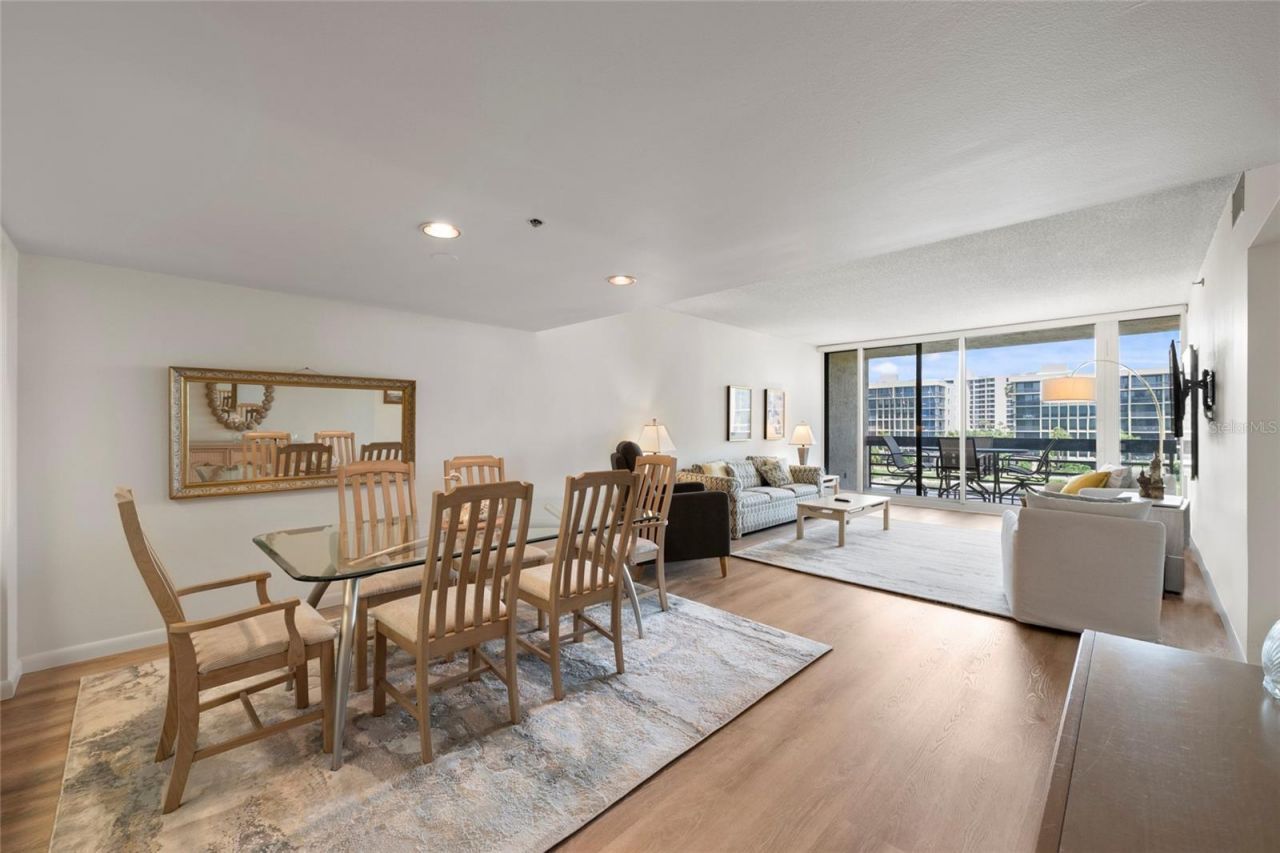 1095 Gulf Of Mexico Drive, Unit 303, Longboat Key, FL 34228 Photo