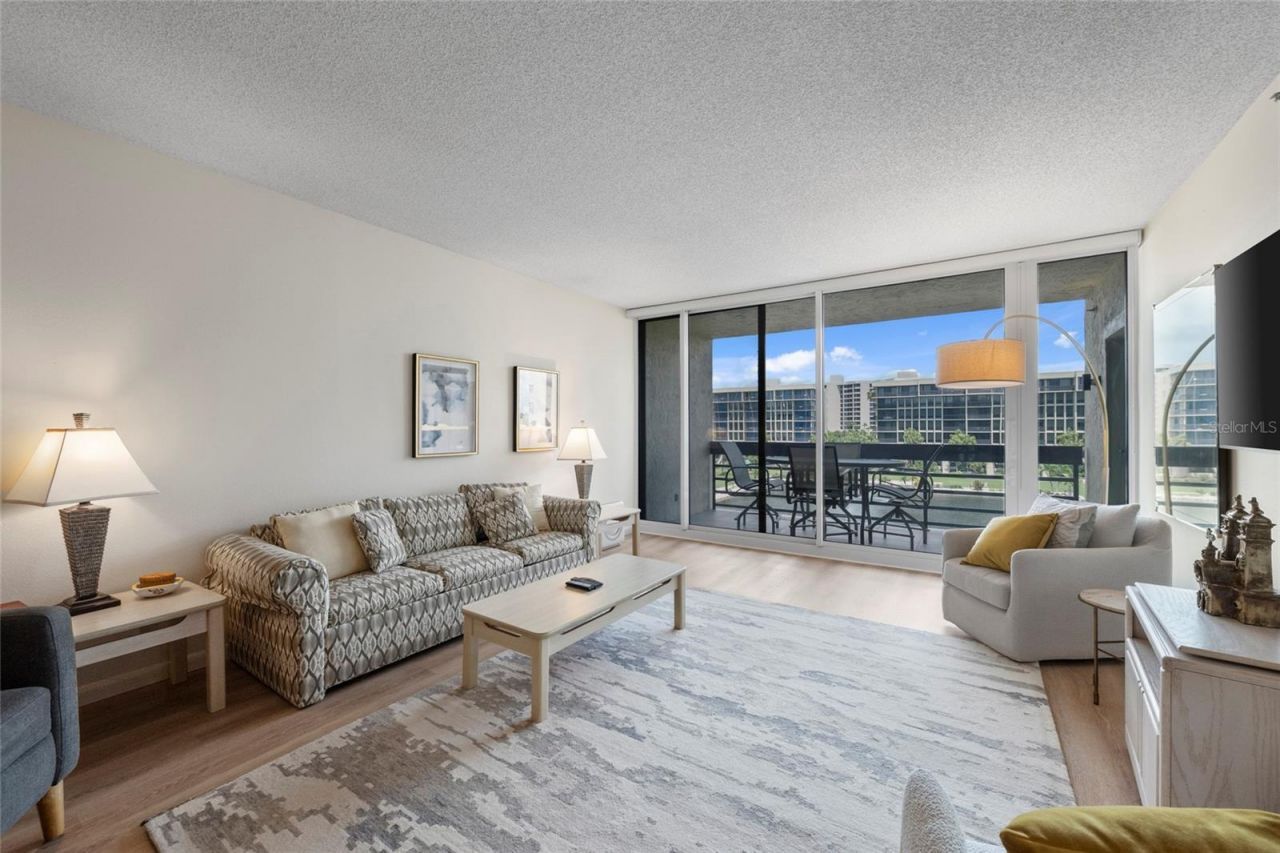 1095 Gulf Of Mexico Drive, Unit 303, Longboat Key, FL 34228 Photo