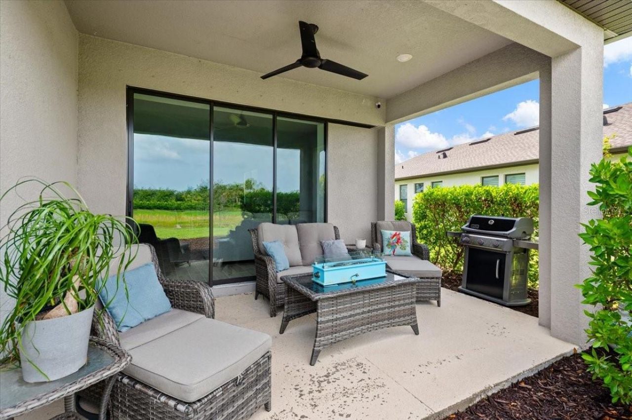 9016 Tequila Sunrise Drive, Sarasota, FL 34241 Photo