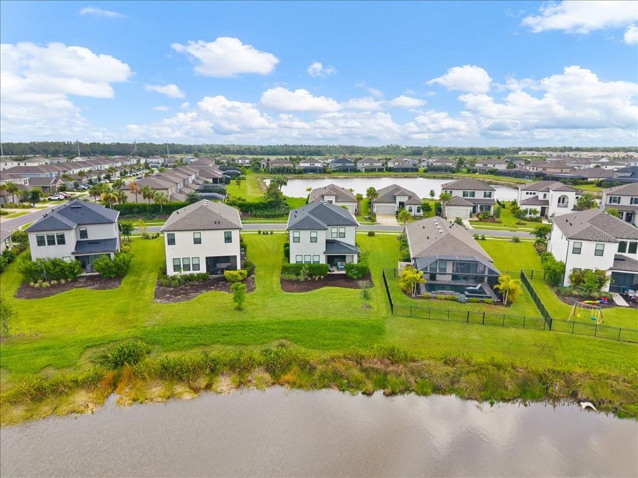 9016 Tequila Sunrise Drive, Sarasota, FL 34241 Photo