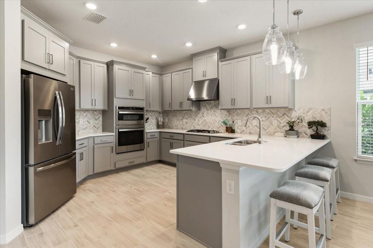 9016 Tequila Sunrise Drive, Sarasota, FL 34241 Photo