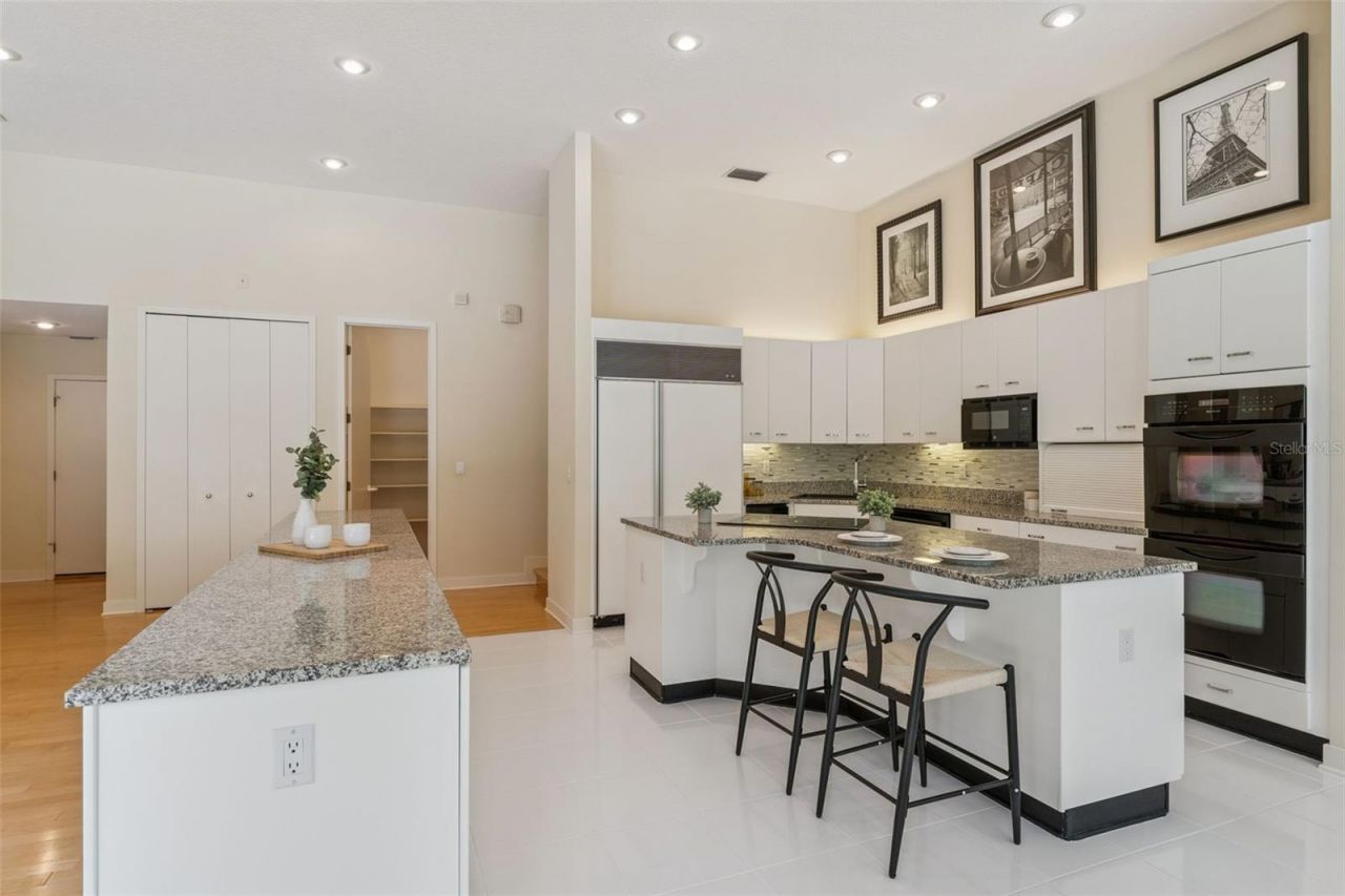 632 E Club Circle, Longwood, FL 32779 Photo