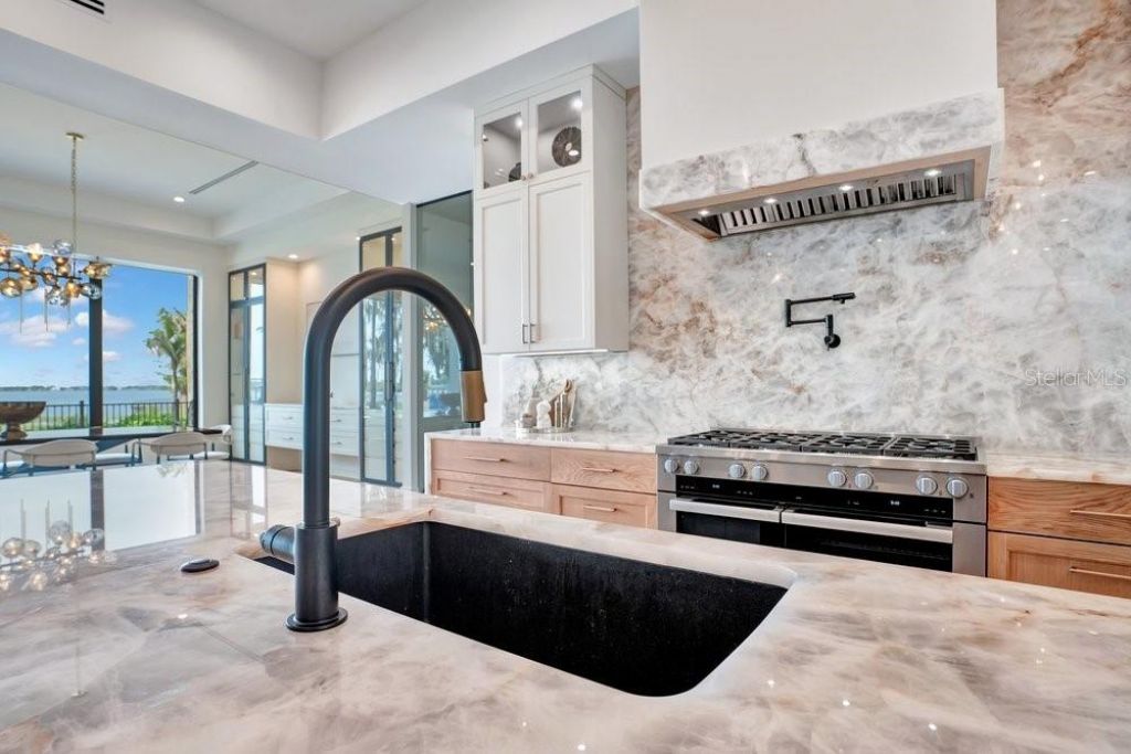 724 W 2nd Avenue, Windermere, FL 34786 Photo