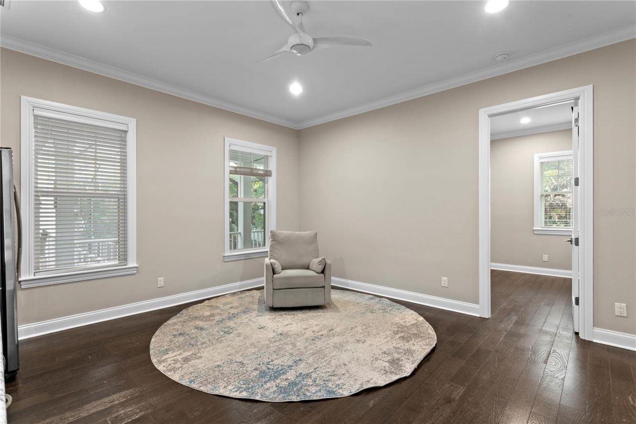 5016 W Evelyn Drive, Tampa, FL 33609 Photo