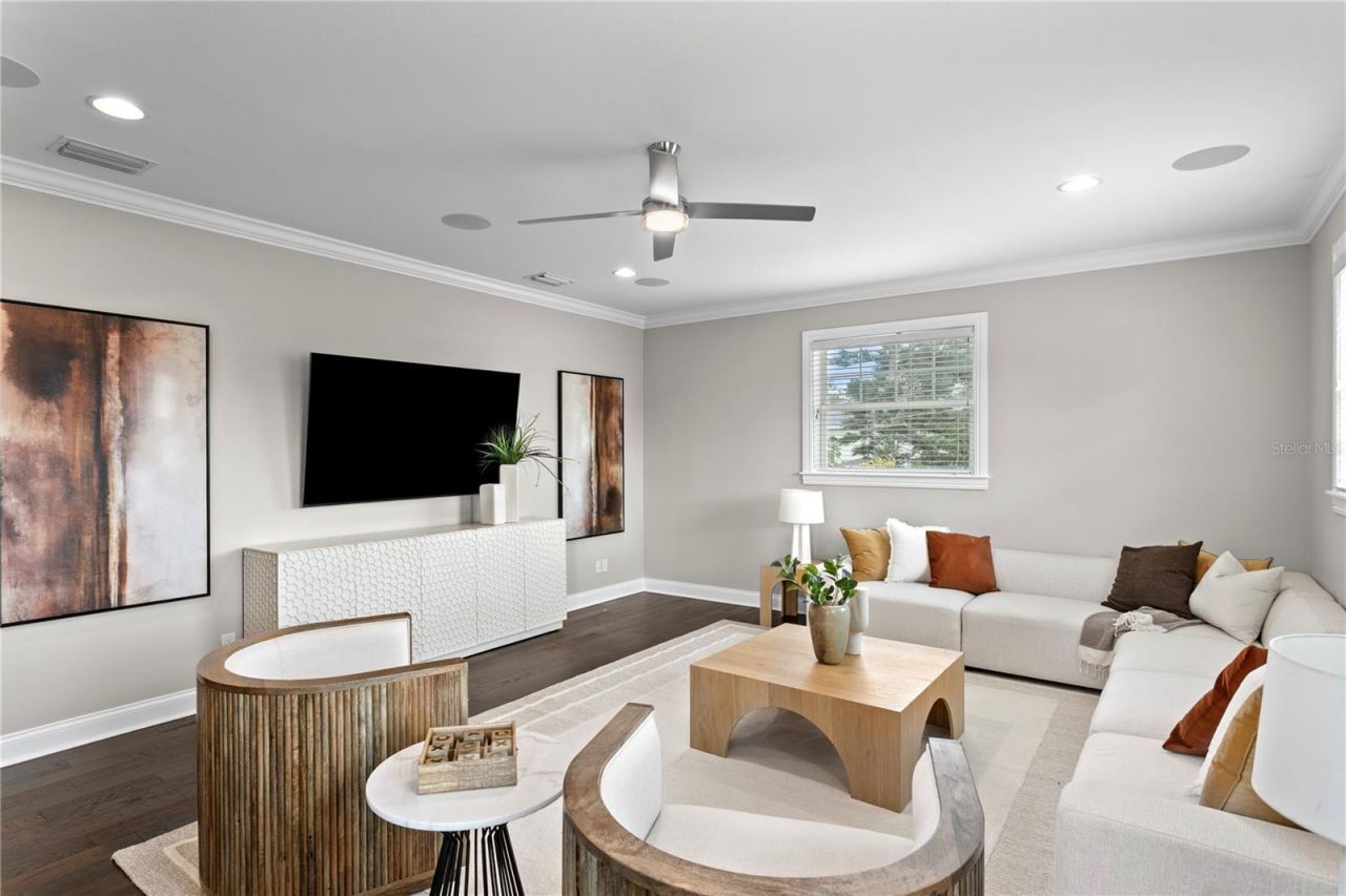 5016 W Evelyn Drive, Tampa, FL 33609 Photo