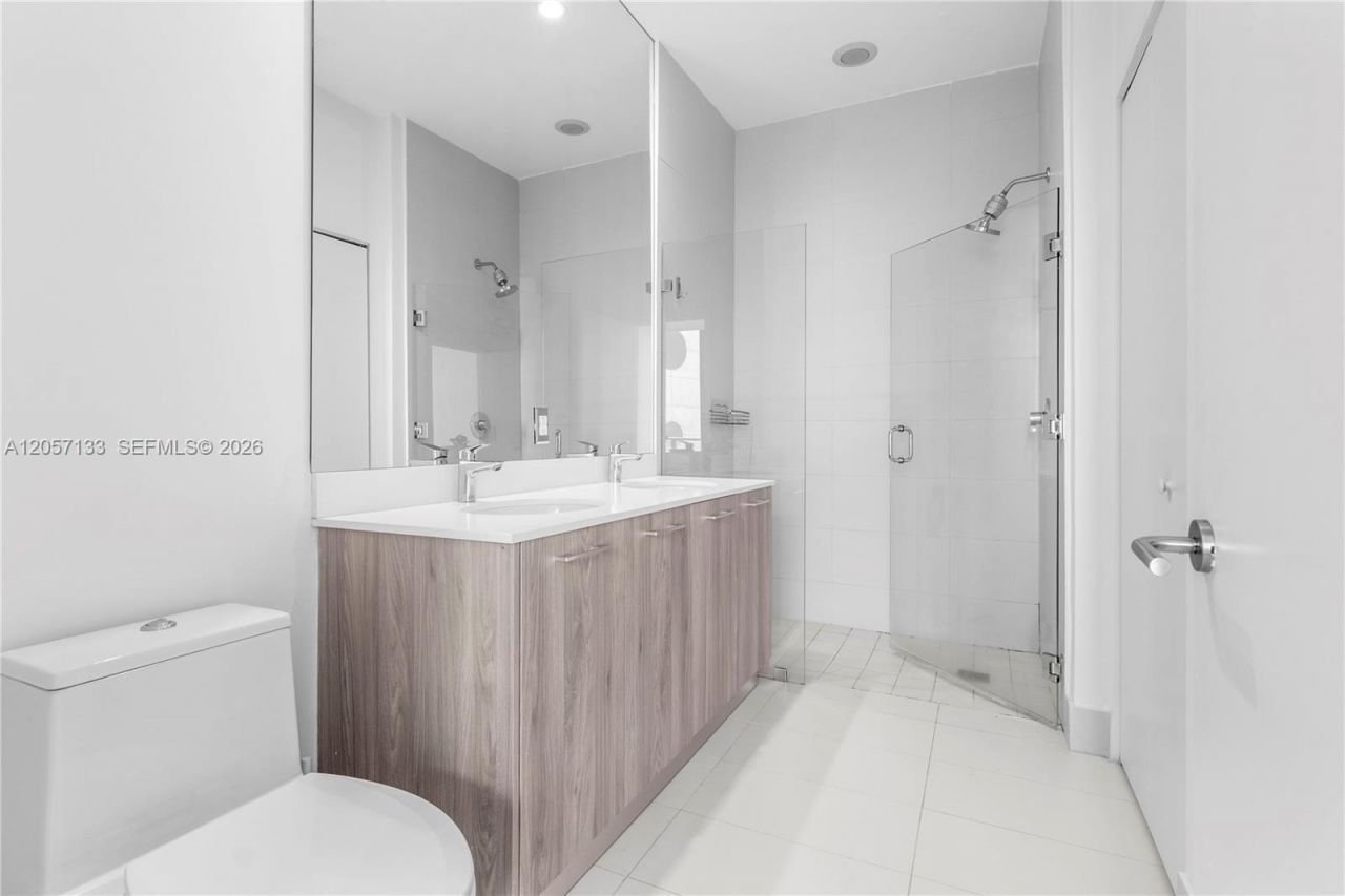 501 NE 31st St , Unit 203, Miami, FL 33137 Photo