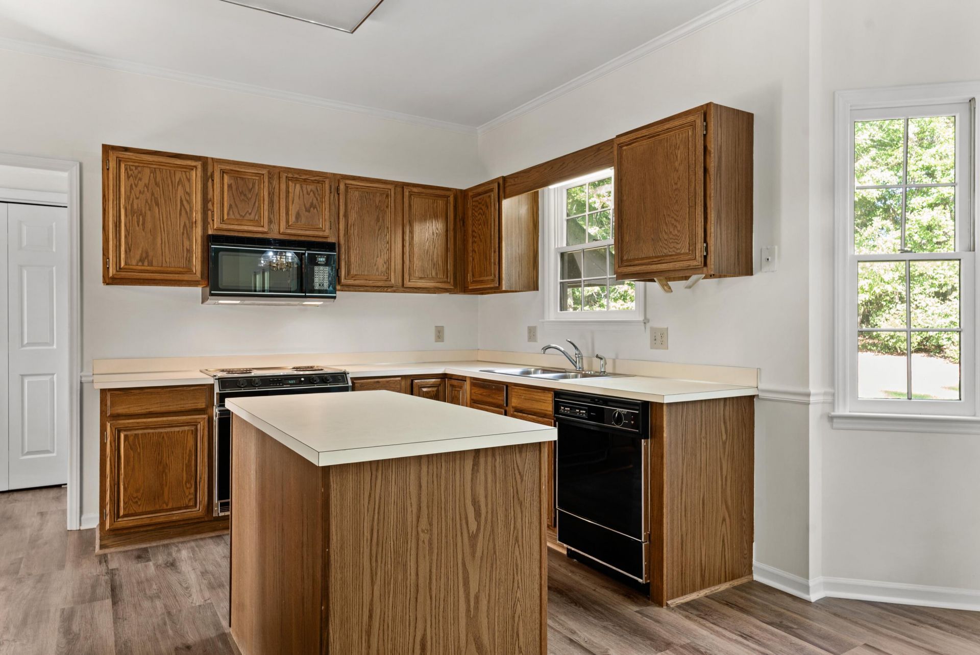 761 Partridge Road Photo 11
