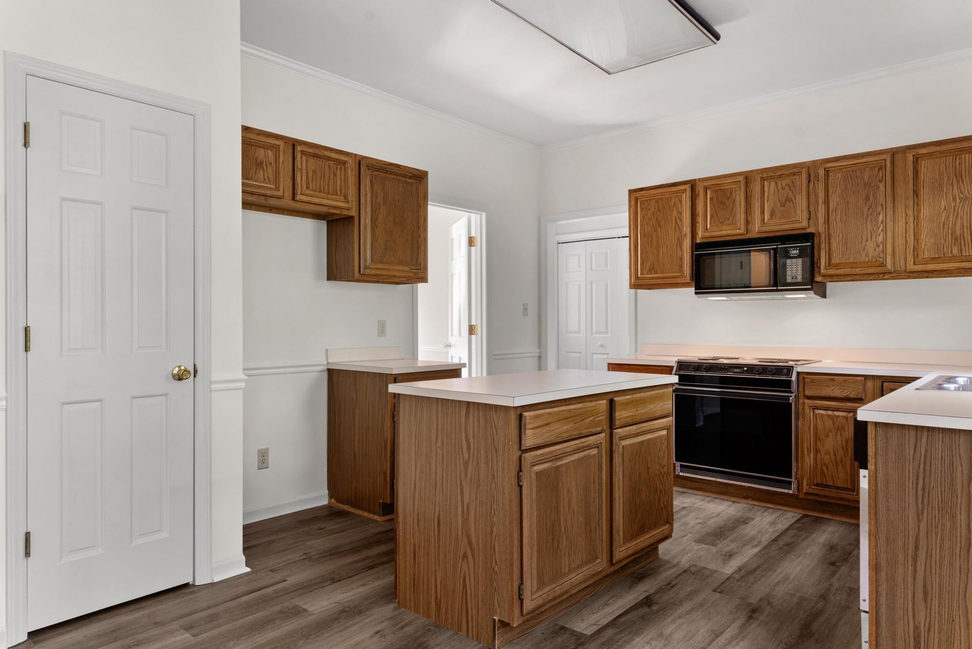 761 Partridge Road Photo 13