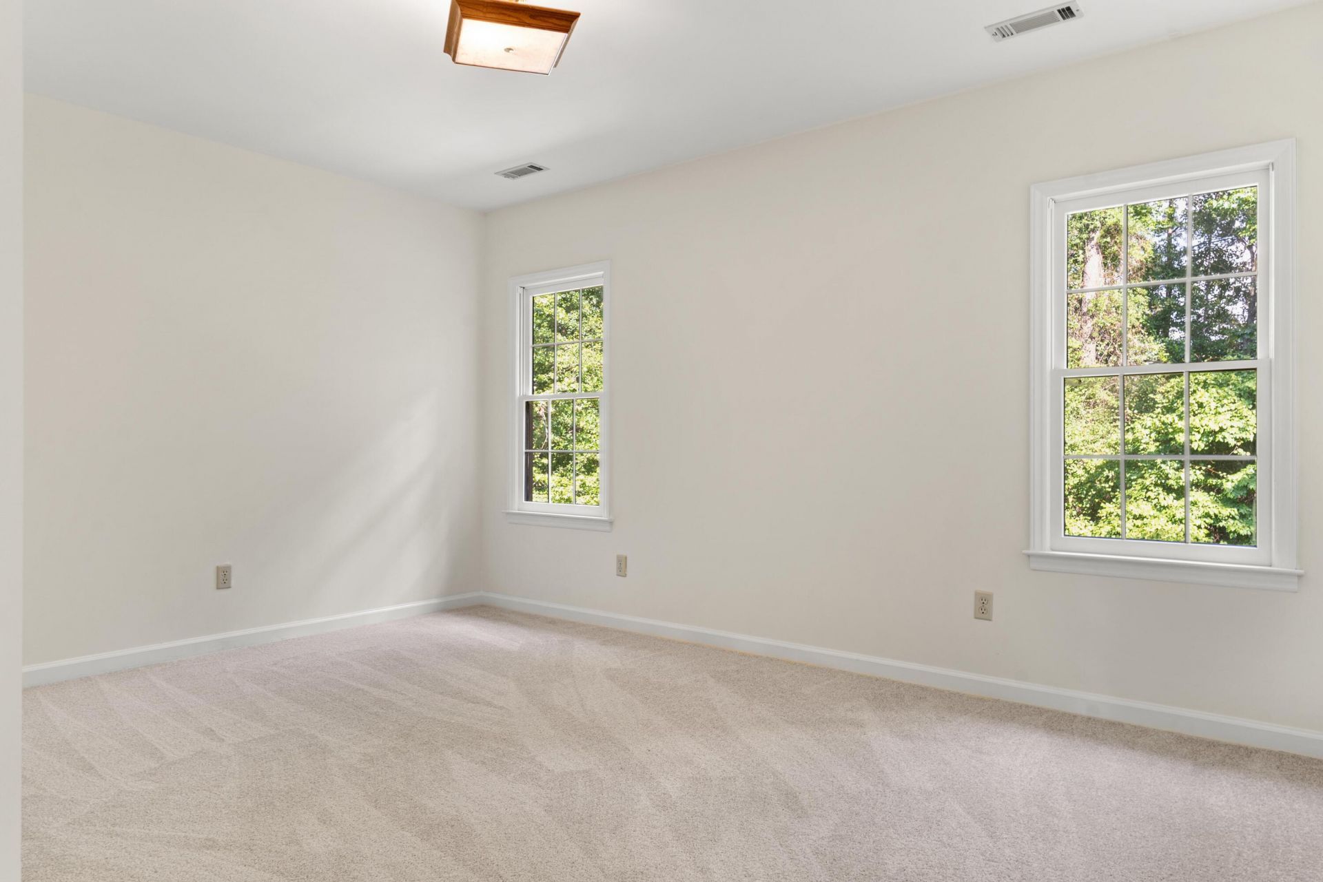 761 Partridge Road Photo 22