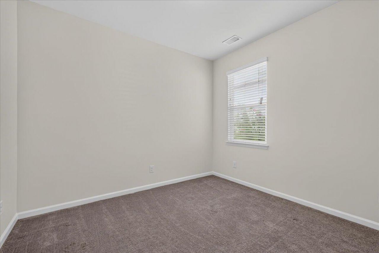 9721 Brandishing Road Photo 17