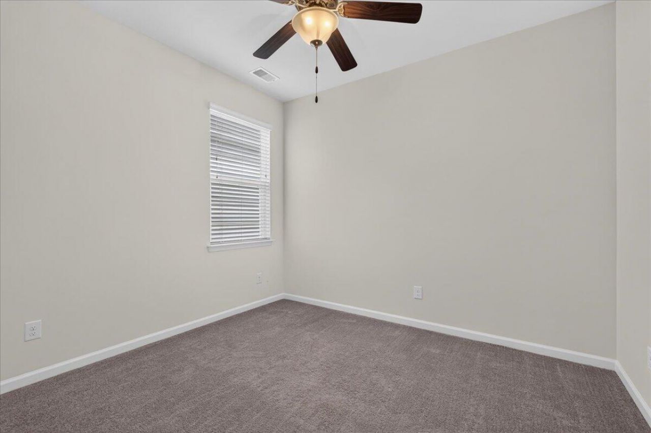 9721 Brandishing Road Photo 19