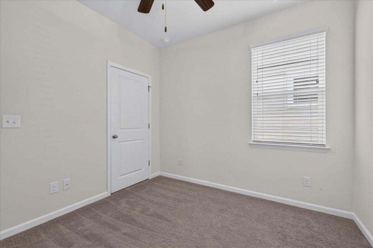 9721 Brandishing Road Photo 20
