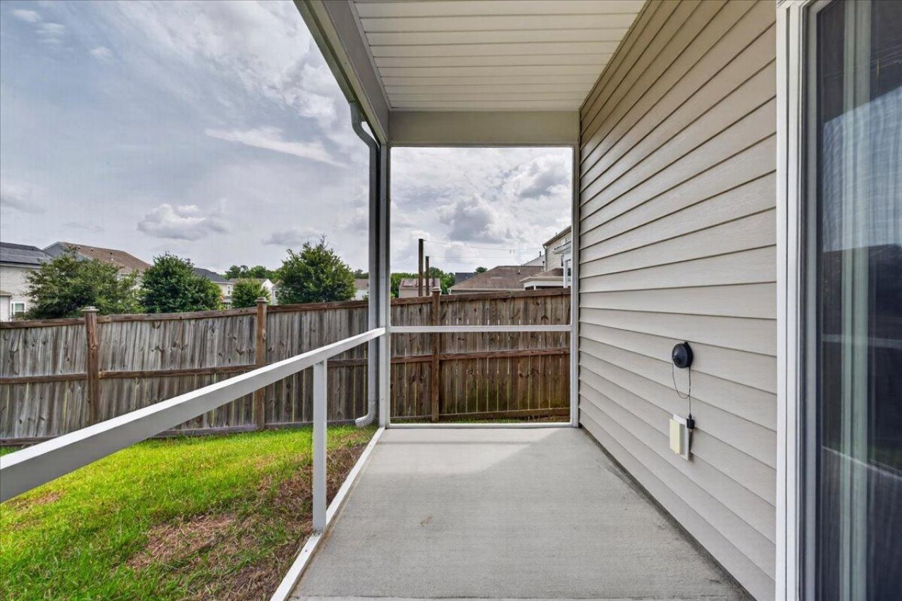9721 Brandishing Road Photo 24