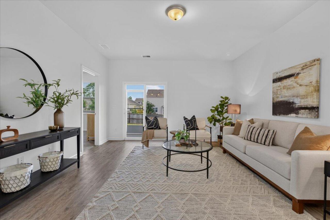 9721 Brandishing Road Photo 9
