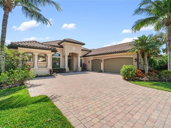 3440 Runaway LN , NAPLES, FL 34114