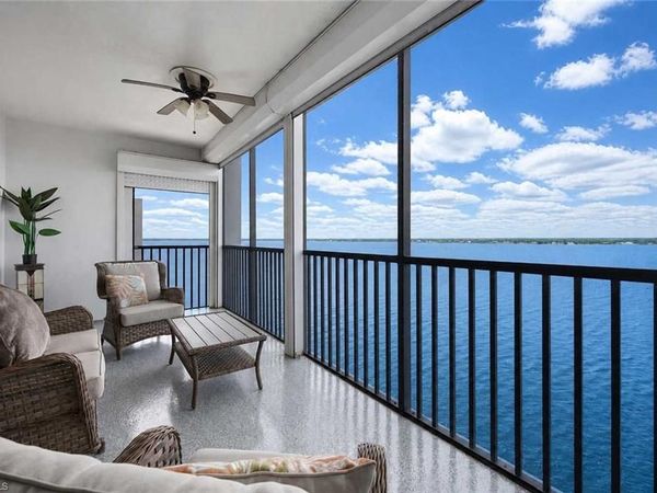 1901 Clifford ST, Unit 1402, FORT MYERS, FL 33901