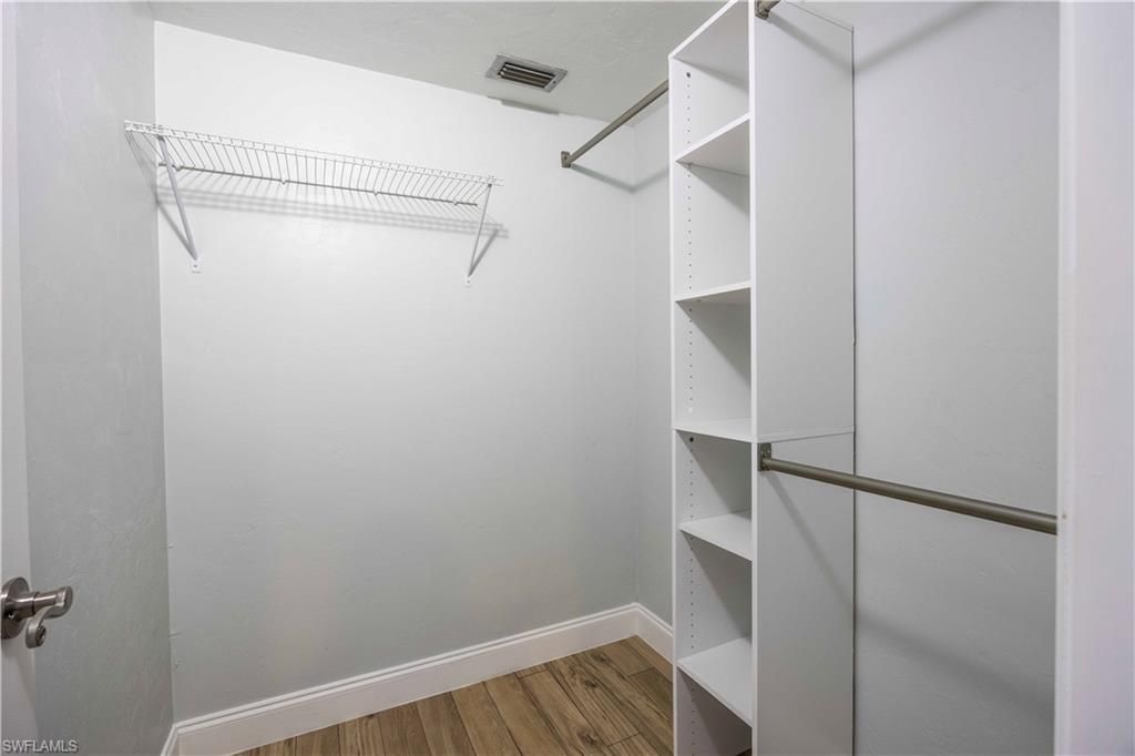 1901 Clifford St , Unit 1402, Fort Myers, FL 33901 Photo