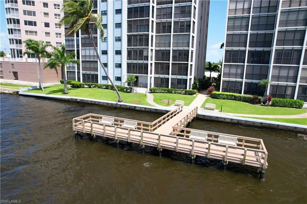 1901 Clifford St , Unit 1402, Fort Myers, FL 33901 Photo