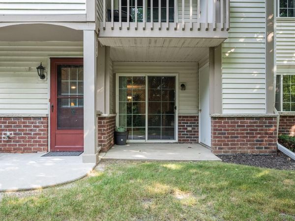 590 Pewaukee ROAD, Unit C, Pewaukee, WI 53072