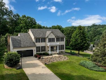 4360 Oakmont Drive, Copley, OH 44321