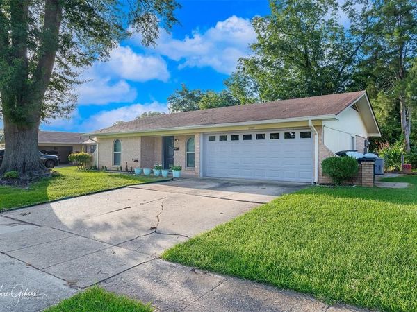 1920 Venus Drive , Bossier City, LA 71112