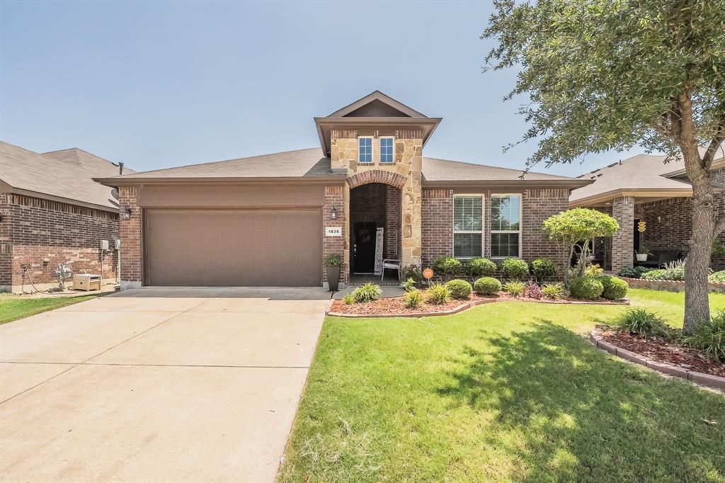 1836 Velarde Road, Fort Worth, TX 76131 Main Photo
