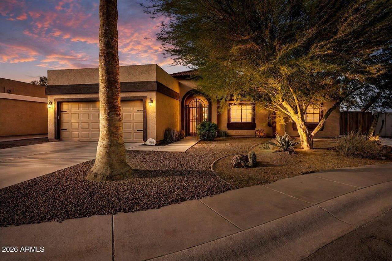 1660 E Whitten Street, Chandler, AZ 85225 Main Photo