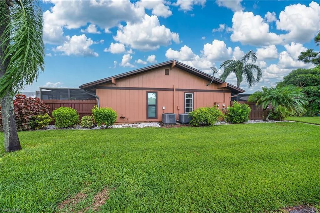 15451 Crystal Lake Dr , North Fort Myers, FL 33917 Photo
