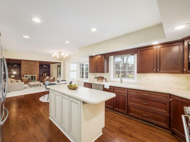 2310 Sandover Road, Columbus, OH 43220 Photo 11