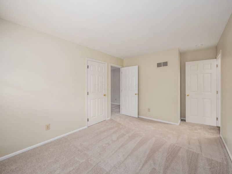 2310 Sandover Road, Columbus, OH 43220 Photo 30