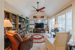 444 Dornoch Dr.  photo 4