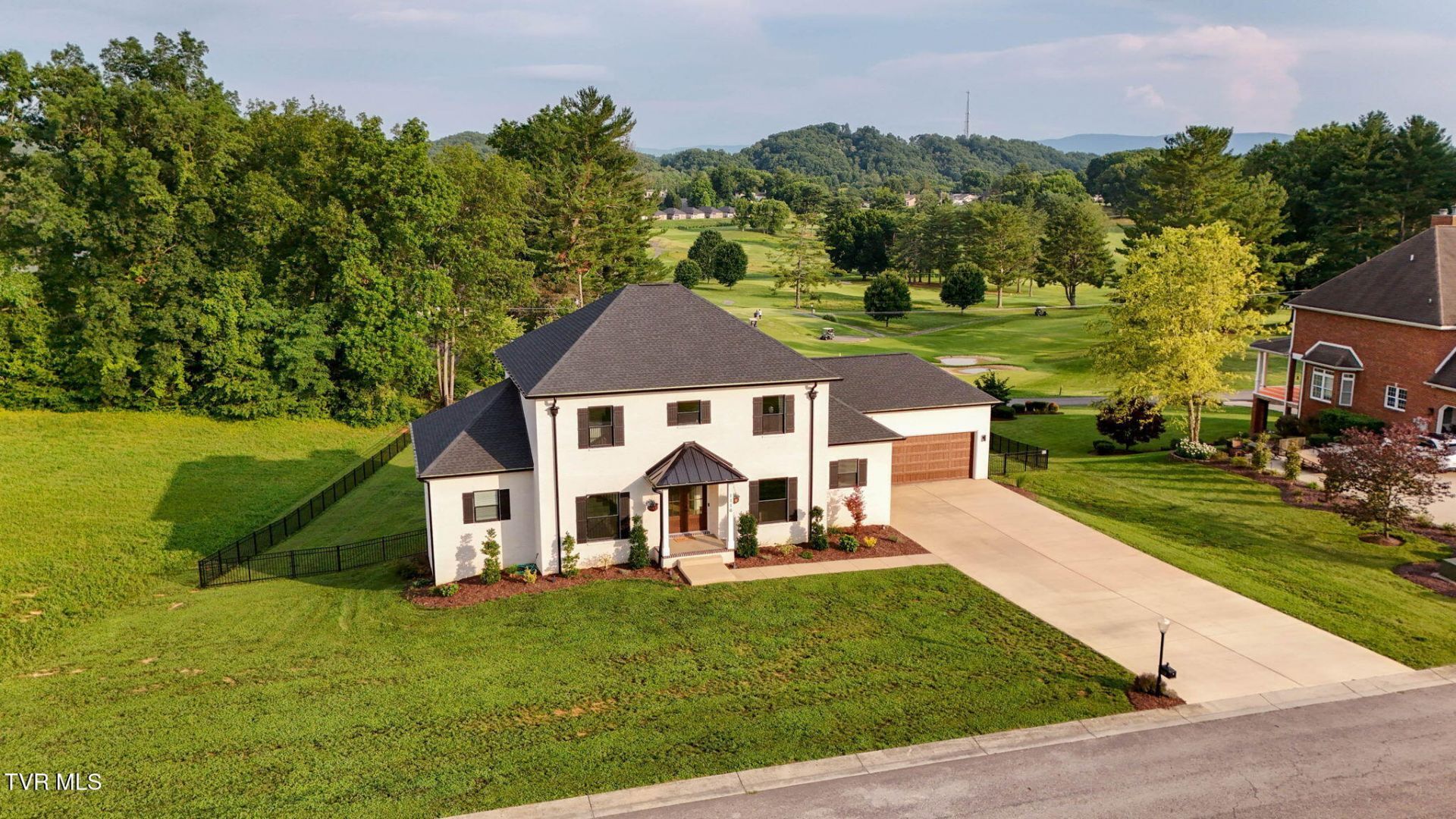 1116 Mountain Vista Pvt Drive, Bristol, TN 37620 Main Photo