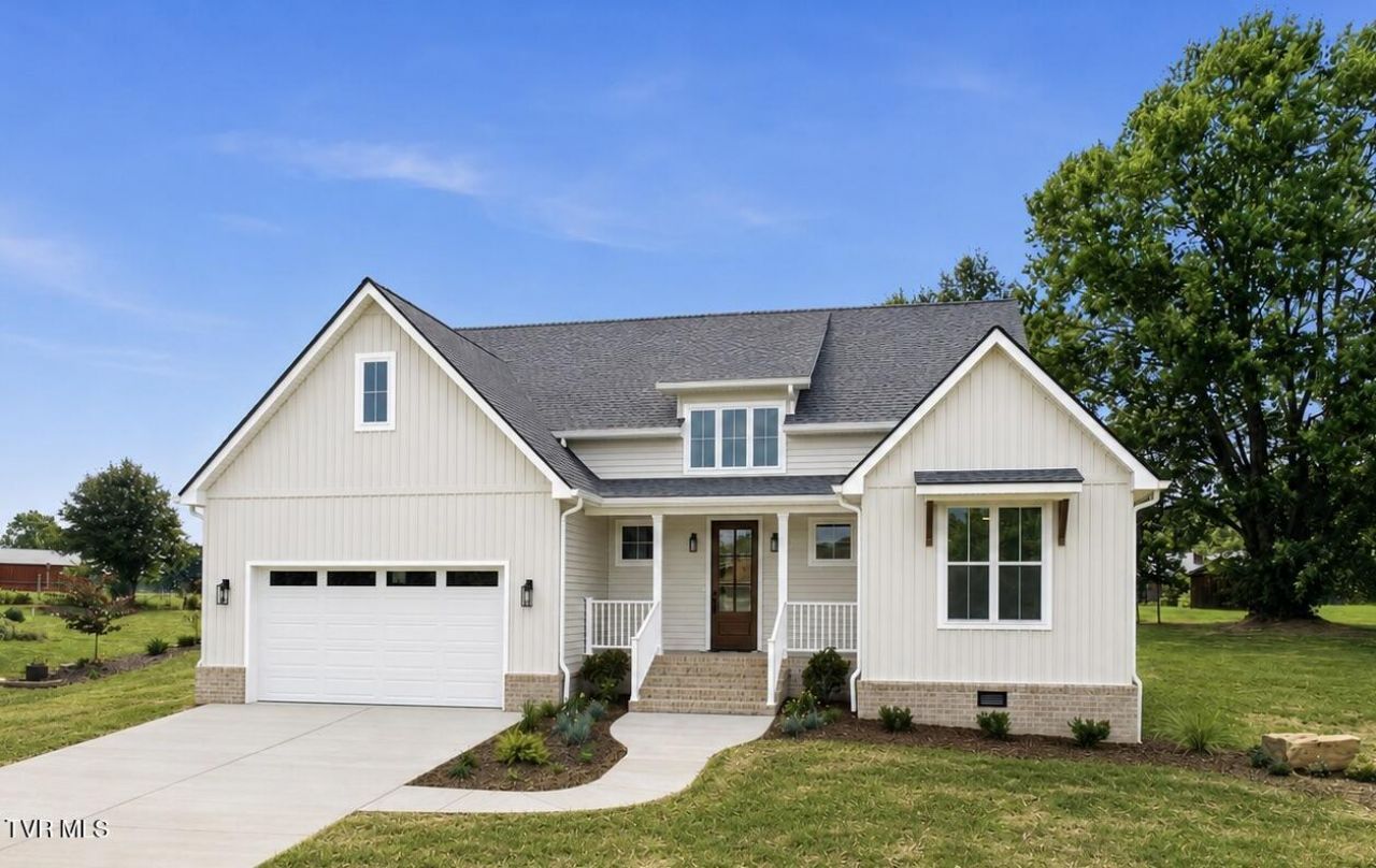 2040 Carsons Way, Piney Flats, TN 37686 Main Photo