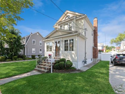 16 Devon Street Lynbrook, NY 11563
