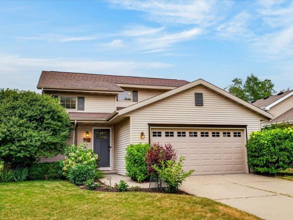 3818 Ice Age Drive, Madison, WI 53719