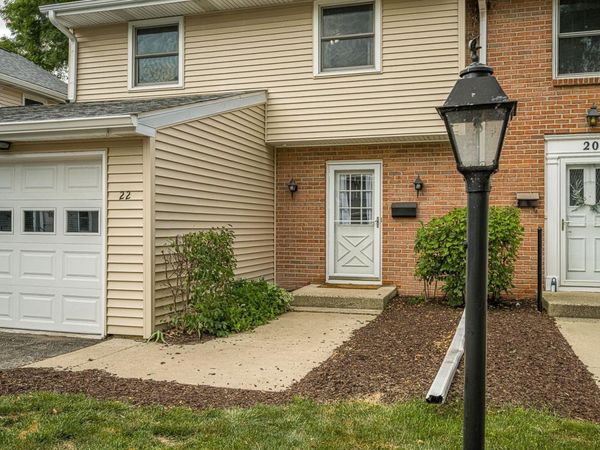 22 Whitcomb Circle, Madison, WI 53711
