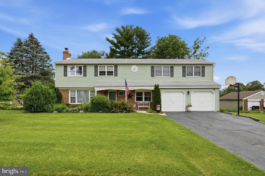 290 PHEASANT RUN, FEASTERVILLE TREVOSE, PA 19053