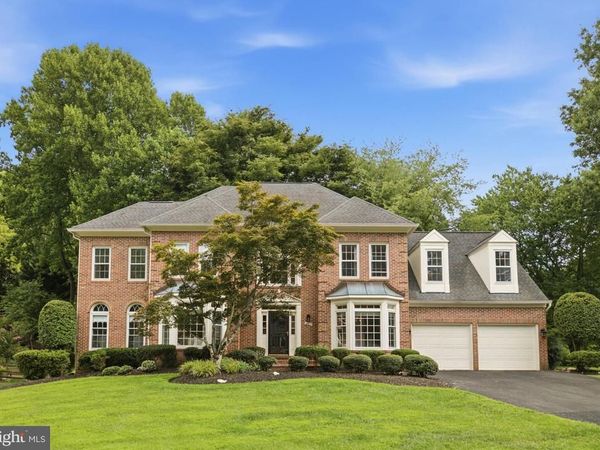 9205 ARMETALE COURT, FAIRFAX STATION, VA 22039