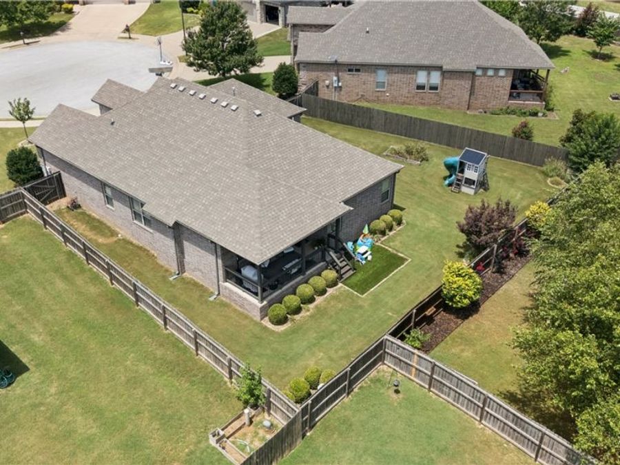 Property Image 37