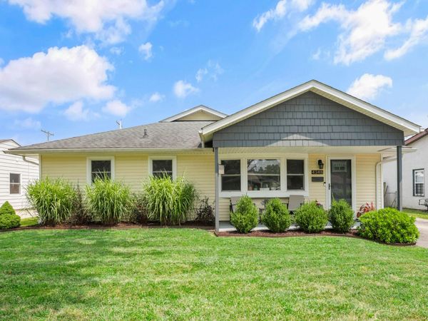4348 Maplegrove Drive , Grove City, OH 43123